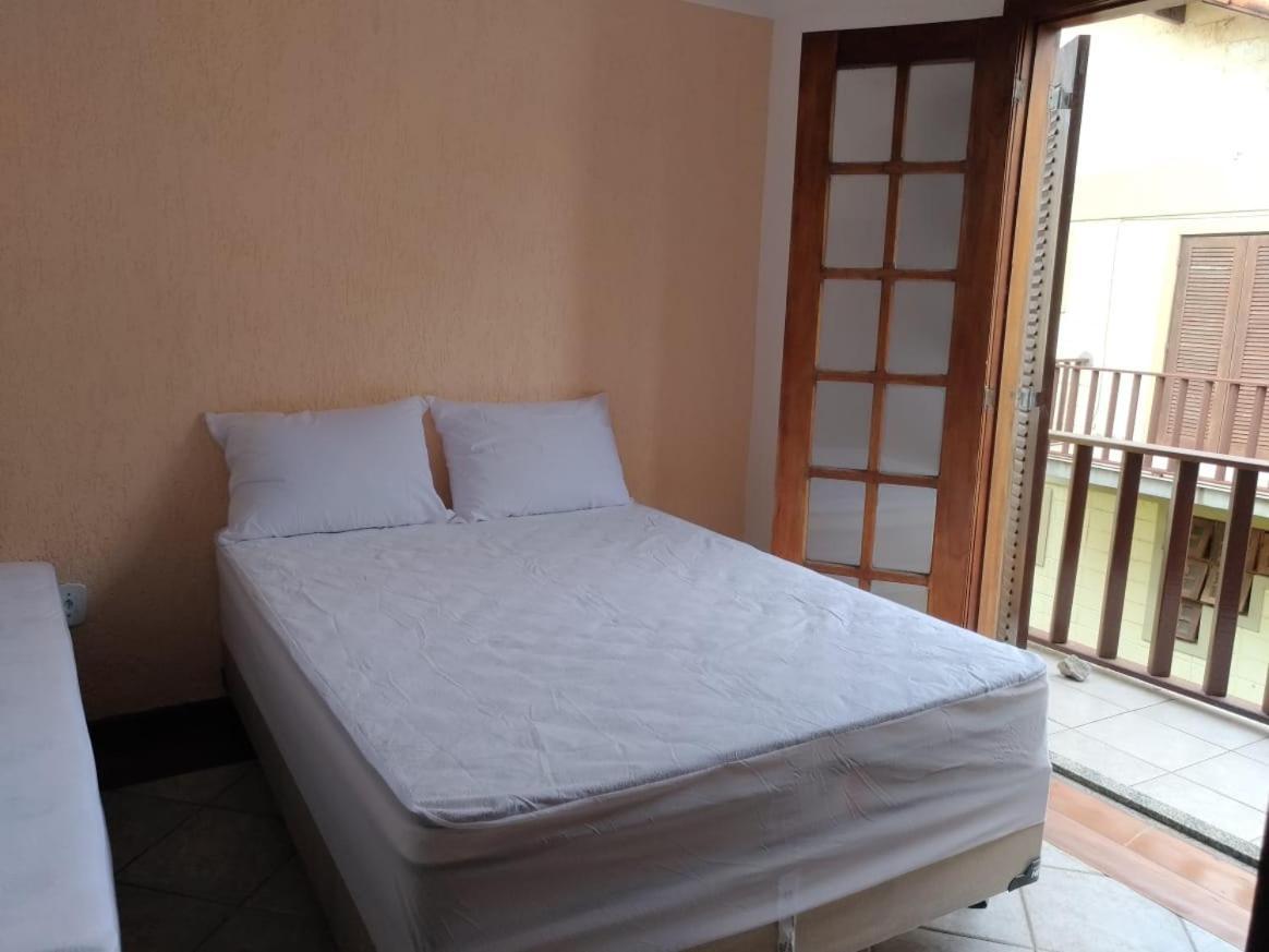 Casa Inteira No Pero, A Poucos Passos Da Praia Cabo Frio Exterior photo